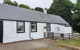 Dairy Cottage With Sea Views